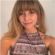 Graduada en Humanidades. Imparto clases de Lengua Castellana y Literatura, Filosofía, Historia, Historia del Arte, entre otras.